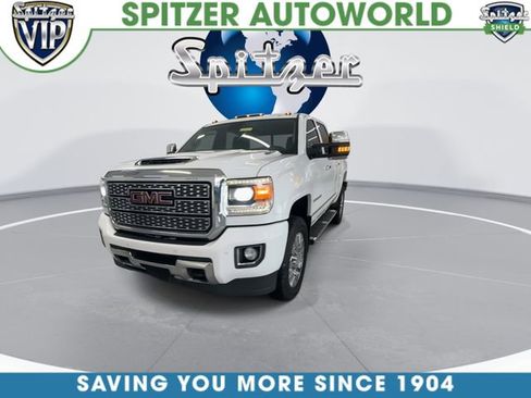 Used 2018 GMC Sierra 2500 Denali image 3