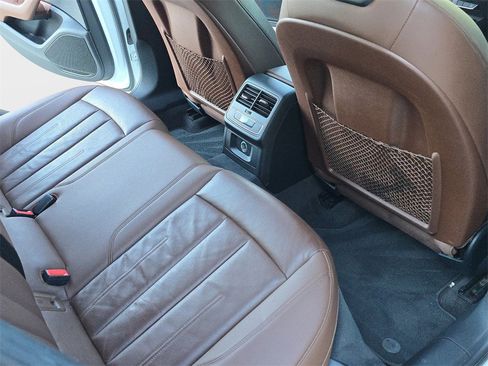 Used 2019 Audi A4 2.0T Premium image 13