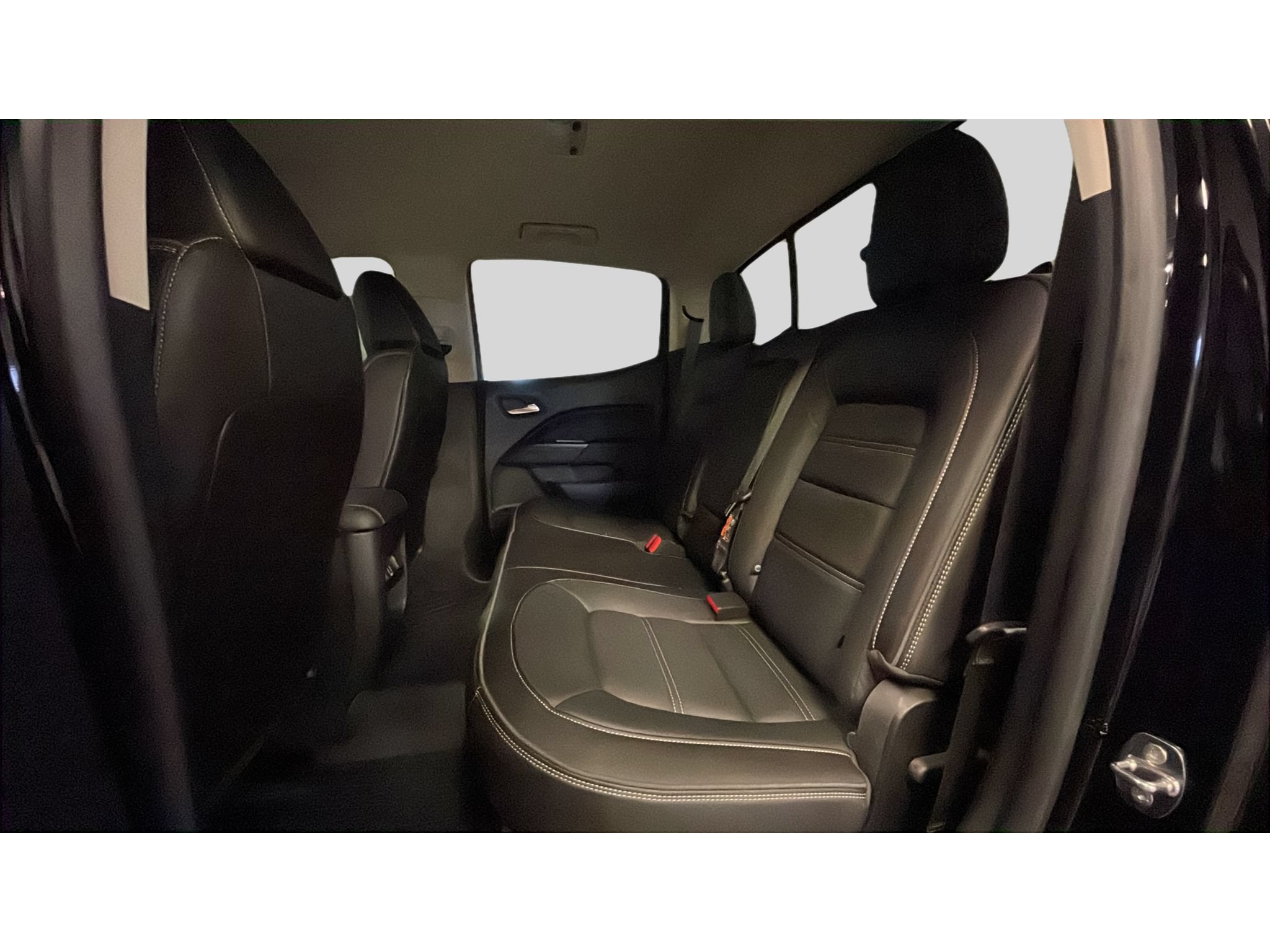 Used 2022 GMC Canyon Denali AWD/4WD image 15