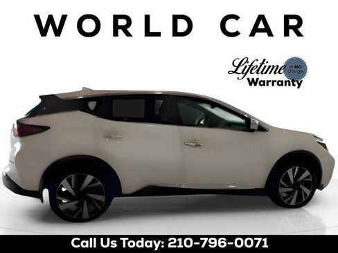 Used 2024 Nissan Murano SL FWD image 2