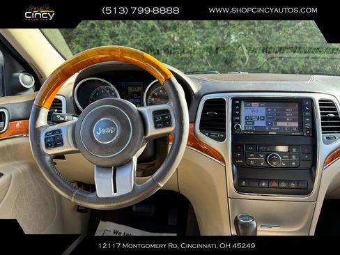 Used 2013 Jeep Grand Cherokee Overland image 14