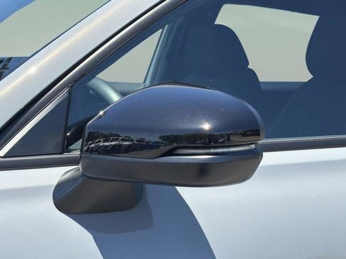 Used 2024 Honda HR-V Sport image 33