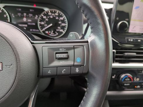 Certified 2023 Nissan Pathfinder SL w/ SL Premium Package AWD/4WD image 22