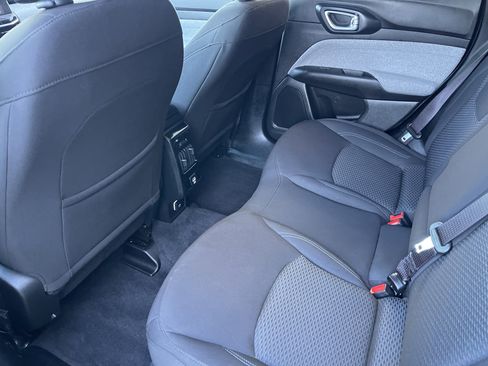 Used 2024 Jeep Compass Sport image 20