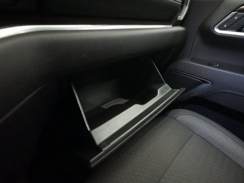 Used 2025 GMC Sierra 1500 Elevation image 29