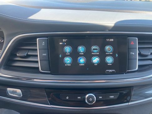 Certified 2019 Buick Enclave Essence AWD/4WD image 33