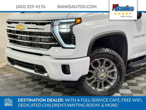 New 2026 Chevrolet Silverado 2500 LTZ w/ Z71 Chrome Sport Edition AWD/4WD image 3