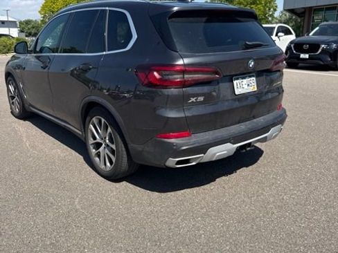 Used 2023 BMW X5 xDrive45e w/ Climate Comfort Package AWD/4WD image 4