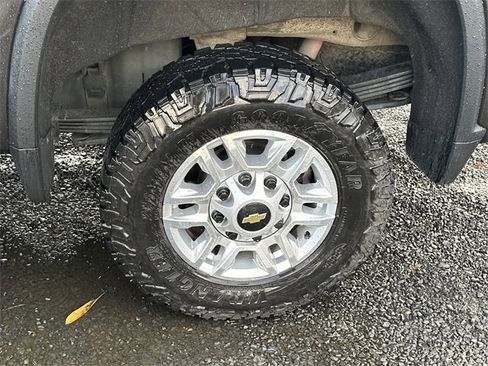 Used 2020 Chevrolet Silverado 2500 LT w/ All Star Edition image 25