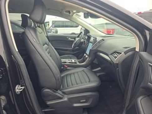 Used 2023 Ford Edge SEL w/ Convenience Package AWD/4WD image 2