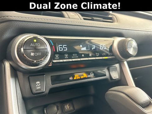 Used 2024 Toyota RAV4 XLE image 29