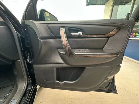 Used 2015 GMC Acadia Denali image 37