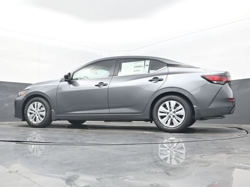 Certified 2025 Nissan Sentra S image 25