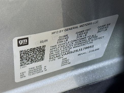 Used 2025 Buick Enclave Preferred image 40