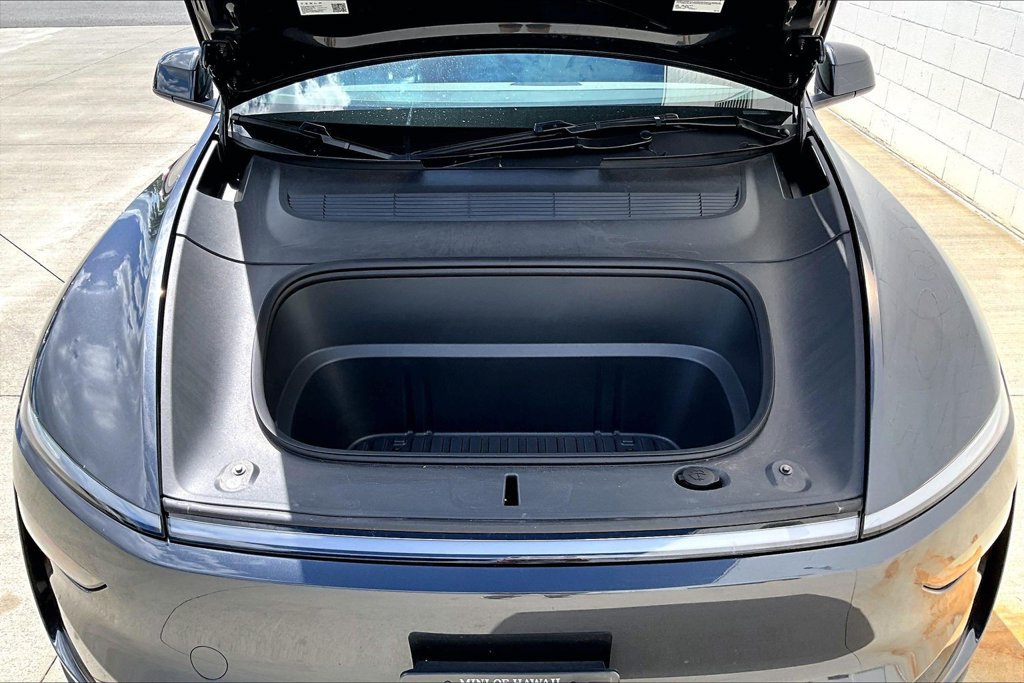Used 2026 Tesla Model Y Long Range AWD/4WD image 9