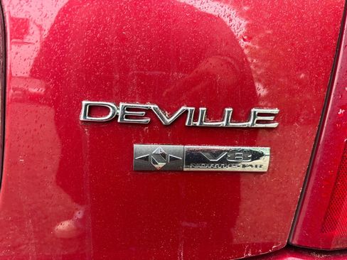 Used 2005 Cadillac De Ville FWD image 11