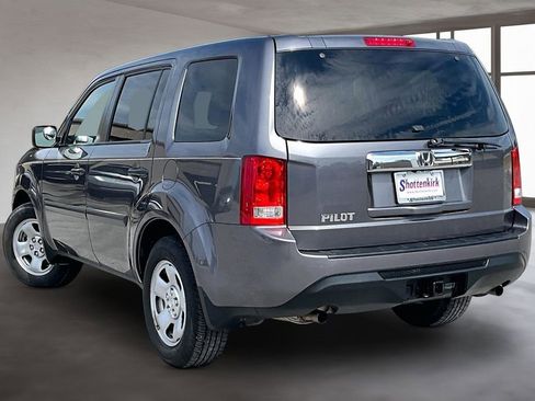 Used 2015 Honda Pilot LX image 4