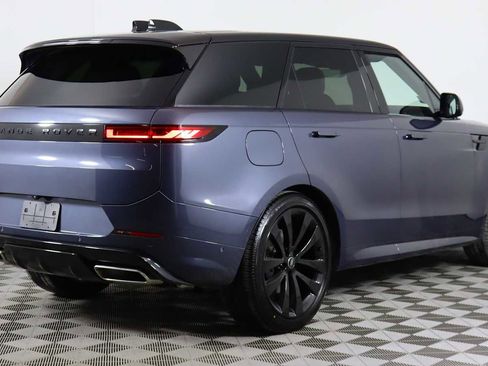 Used 2025 Land Rover Range Rover Sport Dynamic SE image 7