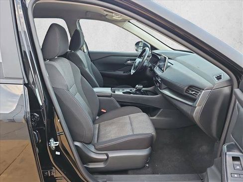 Used 2025 Nissan Rogue SV FWD image 20