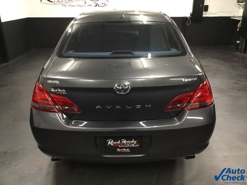 Used 2009 Toyota Avalon Limited image 9
