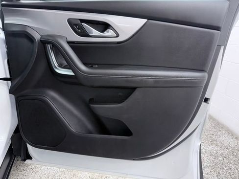 Used 2024 Chevrolet Blazer LT w/ Convenience Package FWD image 19