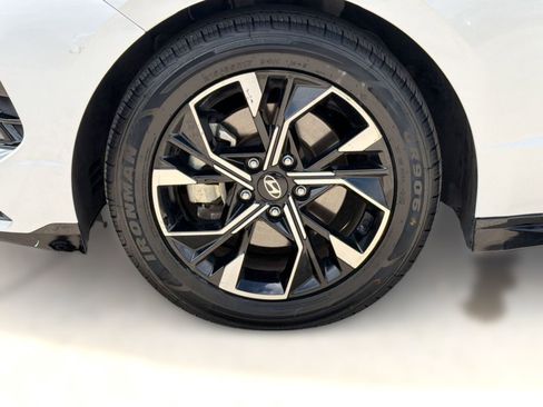 Used 2025 Hyundai Sonata SEL image 10