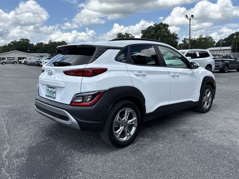 Used 2023 Hyundai Kona SEL image 5