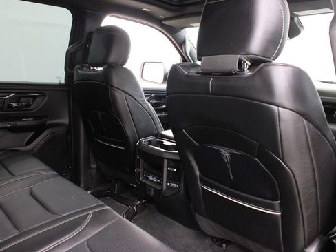 Used 2024 RAM 1500 Limited AWD/4WD image 23