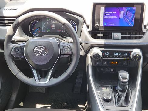 Used 2024 Toyota RAV4 SE w/ Convenience Package AWD/4WD image 26