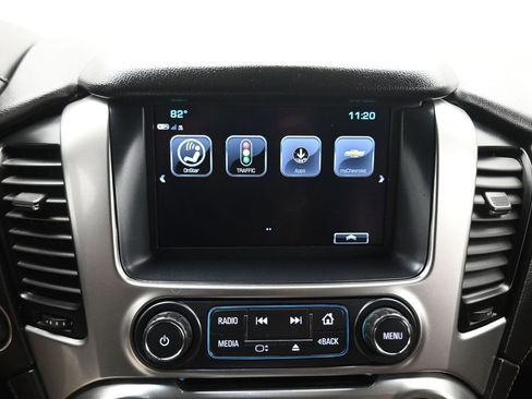 Used 2019 Chevrolet Suburban Premier w/ Premier Plus Edition AWD/4WD image 18
