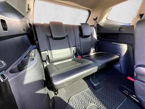 Used 2021 Volkswagen Atlas SE w/ Panoramic Sunroof Package image 30