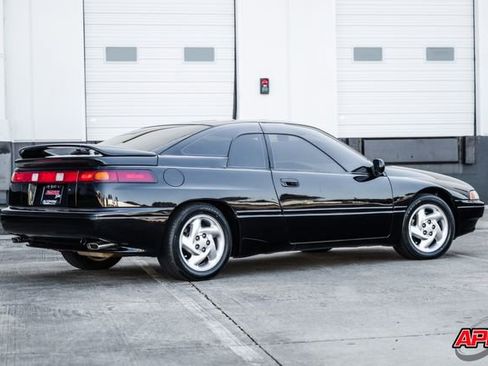 Used 1996 Subaru SVX LSi image 3
