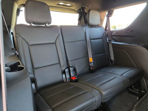 Used 2023 Chevrolet Tahoe High Country w/ Advanced Technology Package AWD/4WD image 28