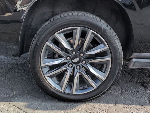 Used 2022 Cadillac Escalade ESV Sport w/ Touring Package image 12