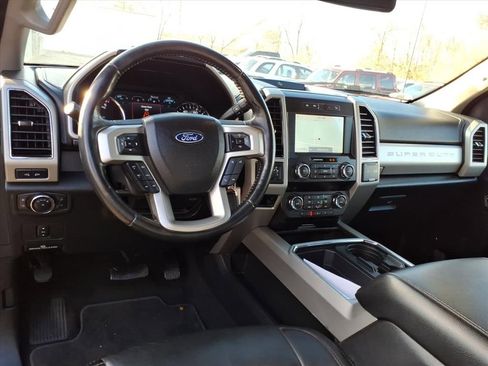 Used 2021 Ford F350 Lariat w/ Lariat Value Package AWD/4WD image 12