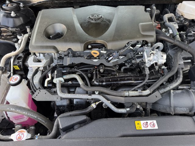 Used 2025 Toyota Camry SE w/ Convenience Package FWD image 34