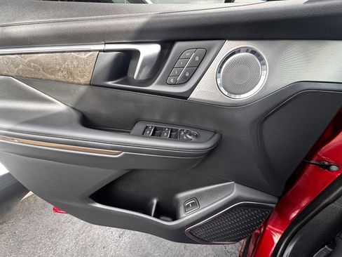 Used 2025 Buick Enclave Avenir w/ Super Cruise Package image 15