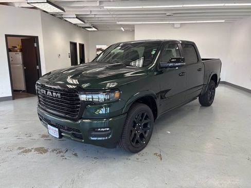New 2026 RAM 1500 Laramie AWD/4WD image 3