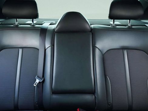 Used 2022 Kia K5 GT-Line image 35