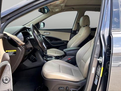 Used 2018 Hyundai Santa Fe Sport w/ 2.4L Tech Package 04 FWD image 8