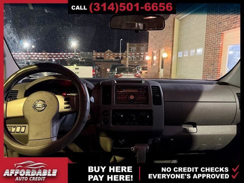Used 2008 Nissan Frontier SE w/ SE Value Truck Pkg image 12