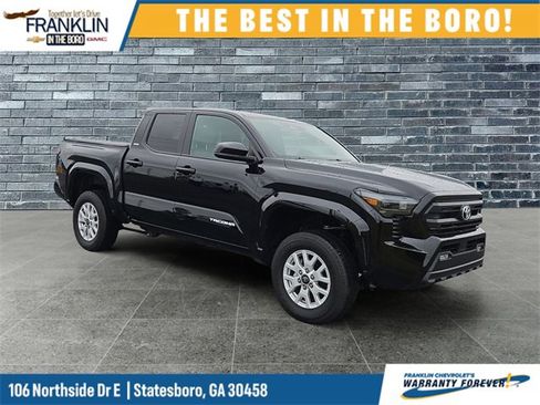 Used 2024 Toyota Tacoma SR5 image 7