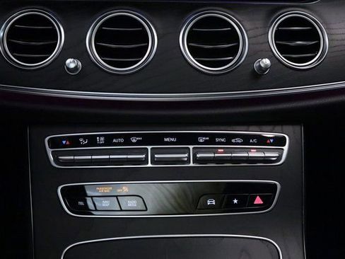 Used 2021 Mercedes-Benz E 53 AMG E 53 AMG image 28