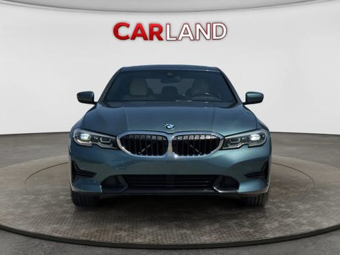 Used 2019 BMW 330i xDrive Sedan w/ Convenience Package AWD/4WD image 9