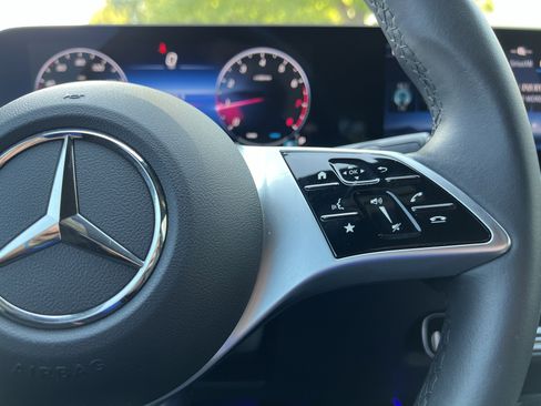 Certified 2025 Mercedes-Benz GLA 250 image 22