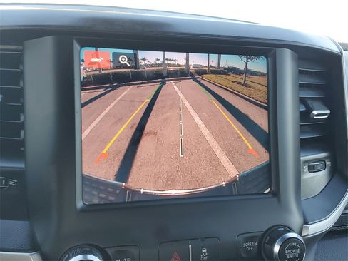 Used 2024 RAM 3500 Big Horn image 26