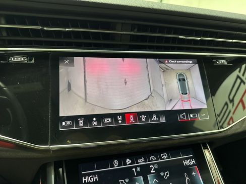 Used 2020 Audi Q8 Premium Plus w/ Premium Plus Package image 34