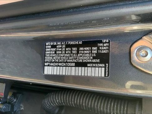 Used 2019 Porsche Cayenne image 34