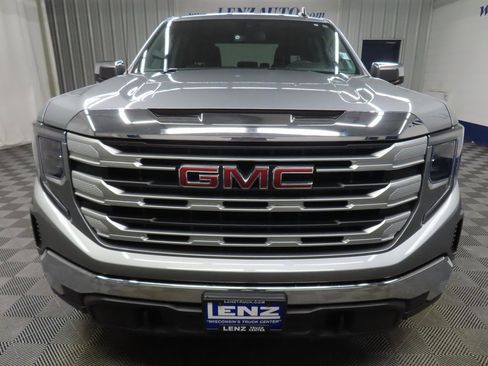 Used 2025 GMC Sierra 1500 SLE image 39