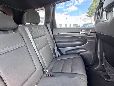 Certified 2021 Jeep Grand Cherokee Laredo AWD/4WD image 22